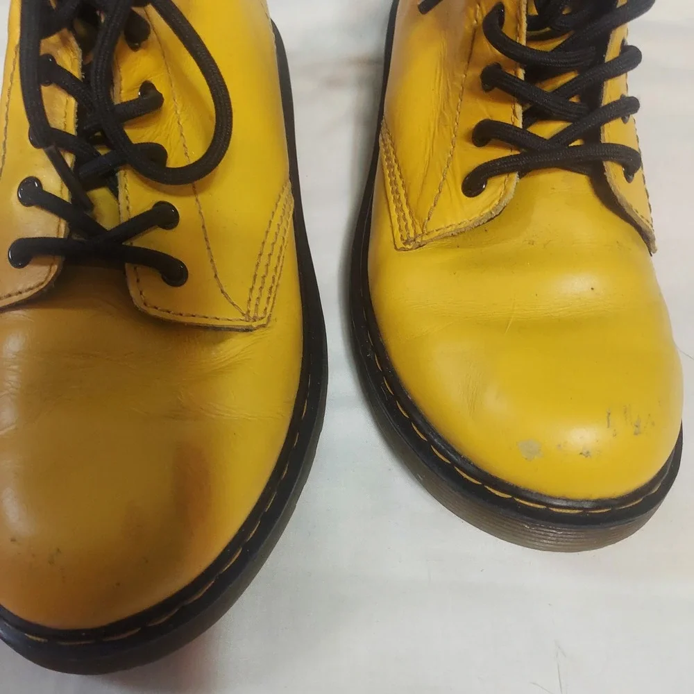 Dr‎ Martens 1460 J Yellow Leather Lace Up Zip Boots Kids Size 4Y Read!